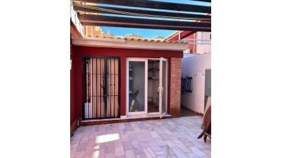 Återförsäljning - Semi detached -
Torre de la Horadada - Costa Blanca