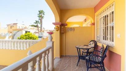 Återförsäljning - Radhus -
Orihuela Costa - La Regia