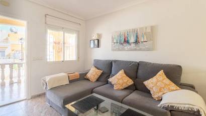 Återförsäljning - Radhus -
Orihuela Costa - La Regia