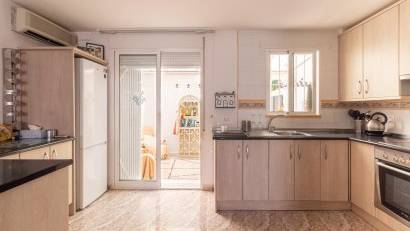 Återförsäljning - Radhus -
Orihuela Costa - La Regia