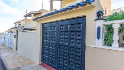 Återförsäljning - Detached villa -
Orihuela Costa - Las Filipinas