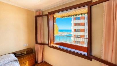 Återförsäljning - Apartment -
Torrevieja - Playa del Acequión