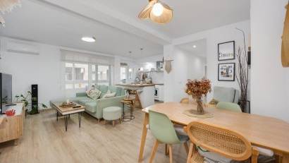Återförsäljning - Apartment -
Torrevieja - Playa de los Naufragos