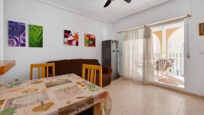 Återförsäljning - Bungalow -
Torrevieja - Playa de los Naufragos