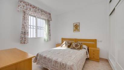 Återförsäljning - Bungalow -
Torrevieja - Playa de los Naufragos