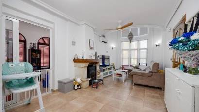 Återförsäljning - Villa -
San Fulgencio - La Marina
