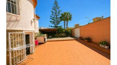 Reventa - Villa -
Torrevieja - La siesta