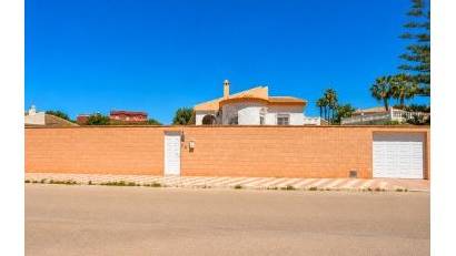 Reventa - Villa -
Torrevieja - La siesta