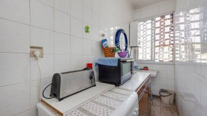 Återförsäljning - Bungalow -
Torrevieja - Playa del Acequión