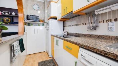 Återförsäljning - Apartment -
Torrevieja - Playa del Acequión