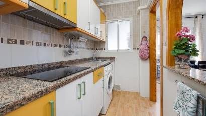 Återförsäljning - Apartment -
Torrevieja - Playa del Acequión