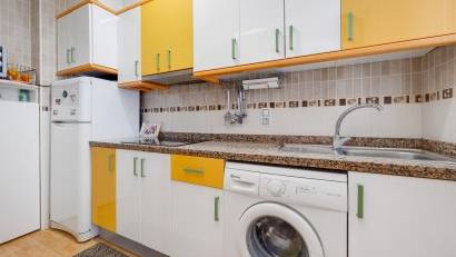Återförsäljning - Apartment -
Torrevieja - Playa del Acequión