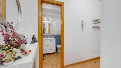 Återförsäljning - Apartment -
Torrevieja - Playa del Acequión