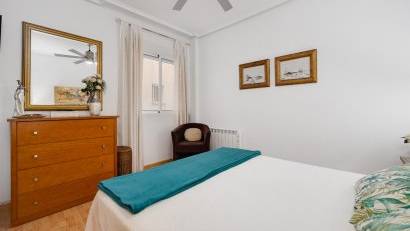 Återförsäljning - Apartment -
Torrevieja - Playa del Acequión