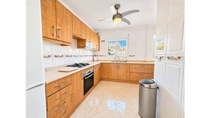 Återförsäljning - Villa Detached -
San Fulgencio - urb.la marina