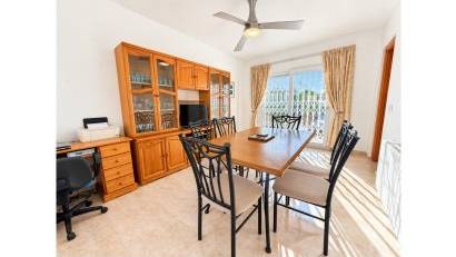 Återförsäljning - Villa Detached -
San Fulgencio - urb.la marina