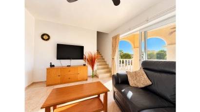 Återförsäljning - Villa Detached -
San Fulgencio - urb.la marina