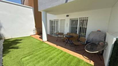 Återförsäljning - Apartment -
Villamartin - La Fuente