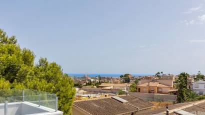 Återförsäljning - Villa -
Torrevieja - Los Balcones