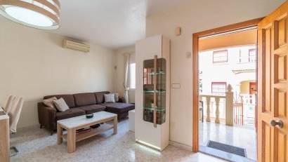 Återförsäljning - Radhus -
Orihuela Costa - Playa Flamenca