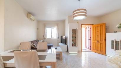 Återförsäljning - Radhus -
Orihuela Costa - Playa Flamenca