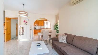 Återförsäljning - Radhus -
Orihuela Costa - Playa Flamenca