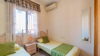 Återförsäljning - Radhus -
Orihuela Costa - Playa Flamenca