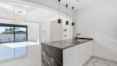 Återförsäljning - Villa -
Ciudad quesada - Rojales