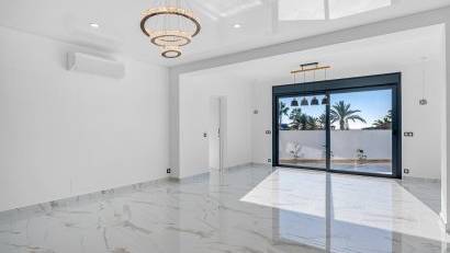 Återförsäljning - Villa -
Ciudad quesada - Rojales