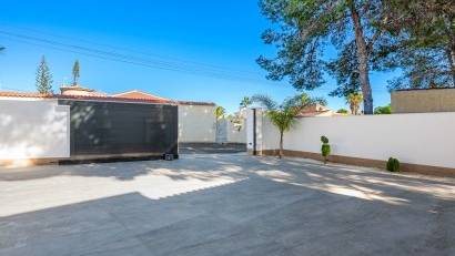 Återförsäljning - Villa -
Ciudad quesada - Rojales