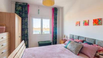 Återförsäljning - Apartment -
Orihuela Costa - La Regia