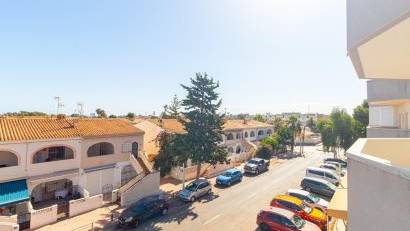 Återförsäljning - Apartment -
Orihuela Costa - La Regia