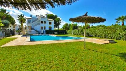 Återförsäljning - Bungalow -
Villamartin - Villamartín