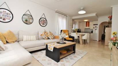 Återförsäljning - Apartament -
Villamartin - Villamartín