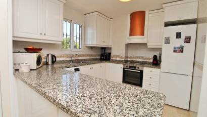 Återförsäljning - Apartament -
Villamartin - Villamartín