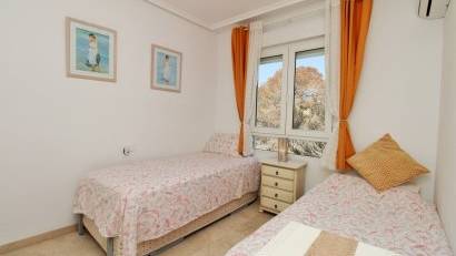 Återförsäljning - Apartament -
Villamartin - Villamartín
