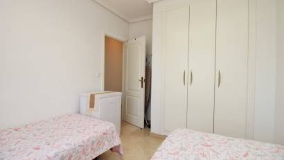 Återförsäljning - Apartament -
Villamartin - Villamartín