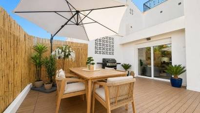 Återförsäljning - Semi detached -
Orihuela Costa - Punta Prima