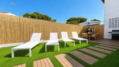 Återförsäljning - Semi detached -
Orihuela Costa - Punta Prima