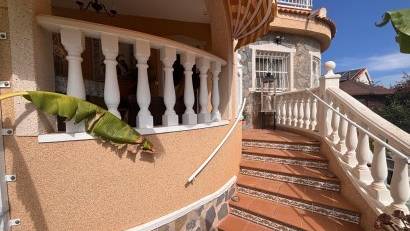 Resale - Detached villa -
Urbanización Ciudad Quesada
