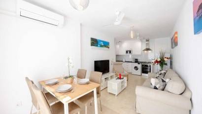 Alquiler a largo plazo - Apartment -
Torrevieja