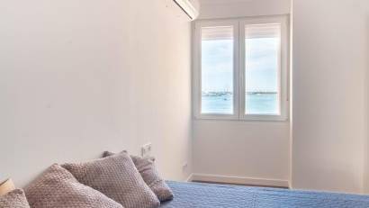 Återförsäljning - Apartment -
Torrevieja - Acequion