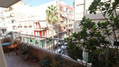 Återförsäljning - Apartment -
Torrevieja
