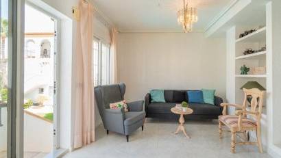 Reventa - Apartment -
Orihuela Costa - Playa Flamenca