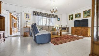 Återförsäljning - Villa -
Ciudad quesada - Centro
