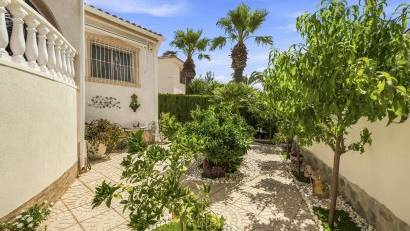 Återförsäljning - Villa -
Ciudad quesada - Centro