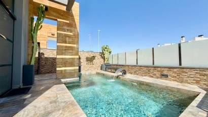 Återförsäljning - Villa -
Orihuela Costa - Cabo Roig