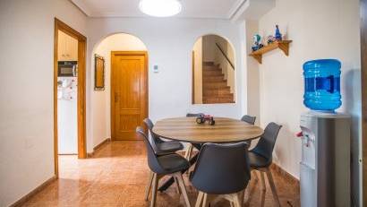 Återförsäljning - Detached villa -
VISTABELLA GOLF - Entre Naranjos