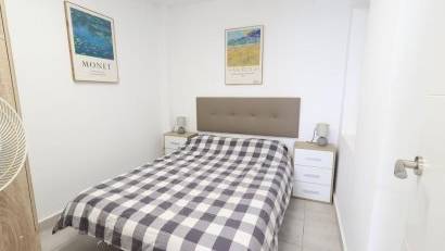 Återförsäljning - Bungalow -
Torrevieja - La Siesta - El Salado - Torreta