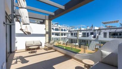 Återförsäljning - Apartment -
Orihuela Costa - Punta Prima